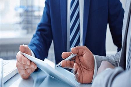 مشاور مالی کیست؟